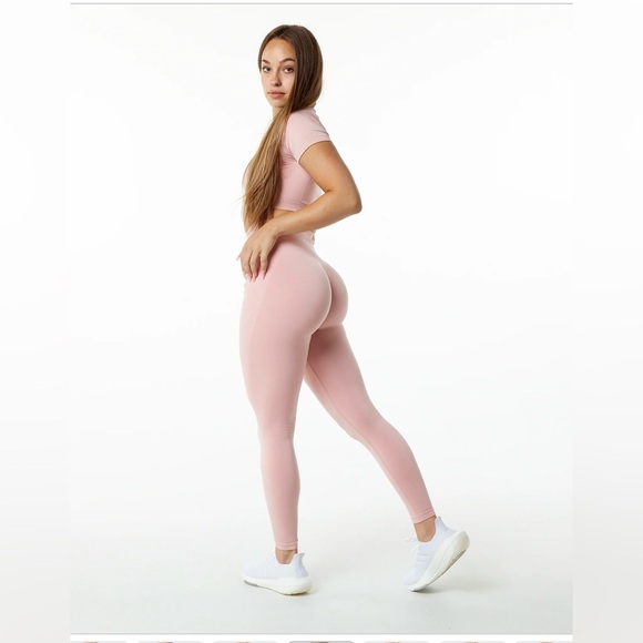 Alphalete AMPLIFY LEGGING - blossom color - Picture 2 of 4